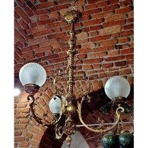Antico Lampadario stile Barocco epoca seconda metà 1800 in bronzo dorato 