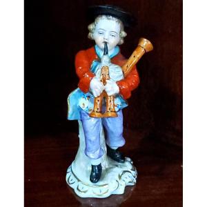 Statuina in porcellana epoca fine 1800 della manifattura Tedesca  di :Sitzendorf (Turingia) 