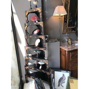 Corner Shelf In Japanese Lacquer From The XIXth Century