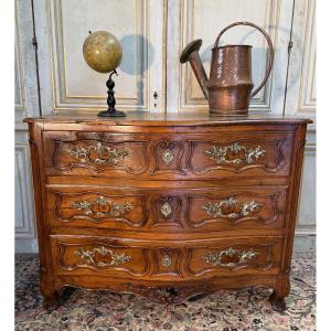 18th-century Provençal Walnut Chest Of Drawers 