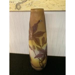 Galle Vase With Iris Flower Decor