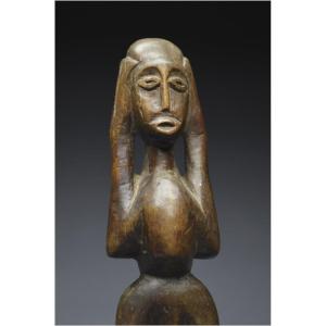 Democratic Republic Of Congo (formerly Zaire), Lega People, Bwami Society, Middle Of The 20th Century, Ancient  Anthropomorphic Katanda Fetish With Shiny Patina