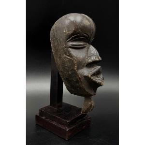 Dan Passport Mask - Wobe --- Liberia