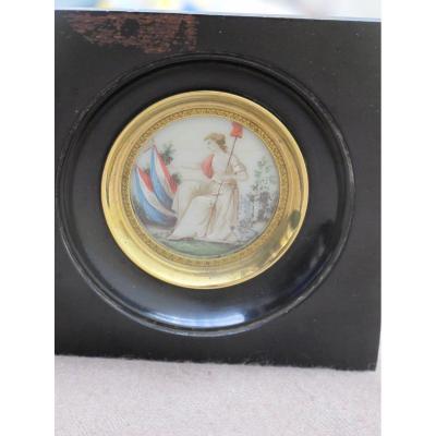 Miniature Glass Opalain Allegory Of The Republic