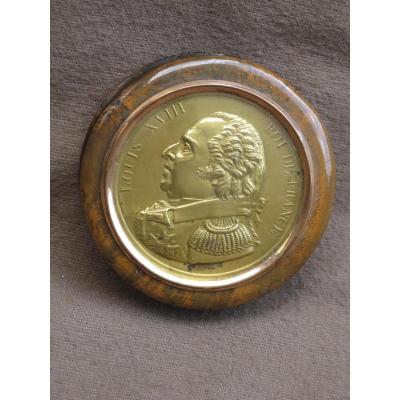 Magnifying Glass Louis XVIII King Of France Brass Repousse Signed Desforges