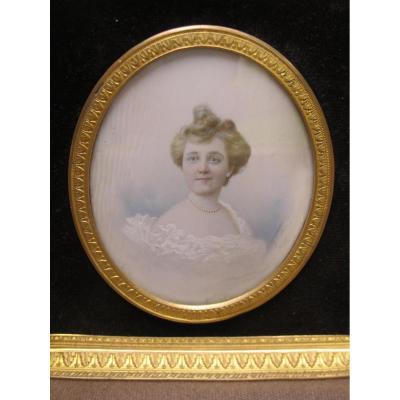 Miniature On Ivory Woman With Necklace Francesco Brinati Gilt Bronze Frame