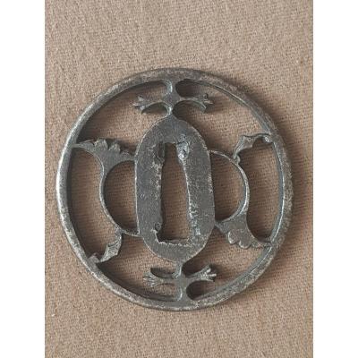 Tsuba Marugata Iron Decor Ginkgo Leaves