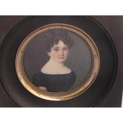 Miniature On Ivory Brassier Marie De Latour d'Auvergne