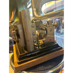 1880 Crank Lathe With Box