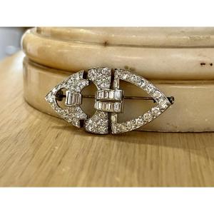 Art Deco Brooch In White Gold, Platinum, Half-cut Diamonds And Baguette Diamonds, Circa 1930