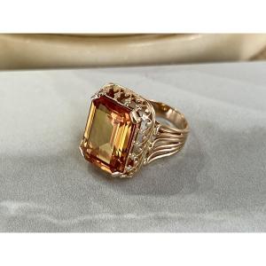 Rose Gold Ring With A 9.50 Carat Emerald-cut Citrine