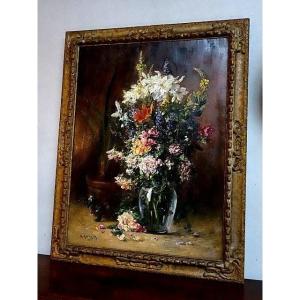 Painting Depicting A Bouquet Of Flowers