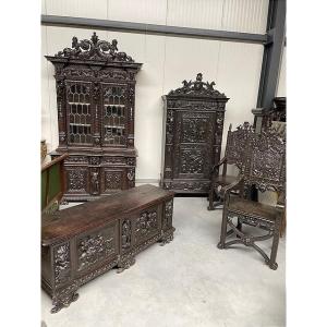 Castle Furniture Set