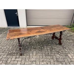Large Spanish Table