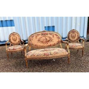 Louis XVI Suite With Aubusson Tapestry