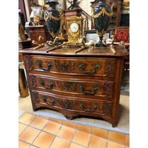 18th Century Chest Of Drawers