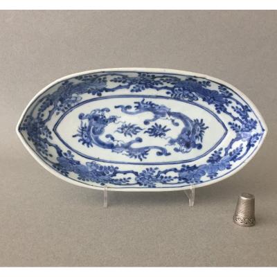 Japan : Blue And White Oval Dish 1690 - 1740