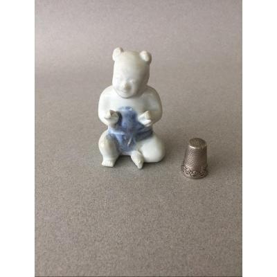 Ca Mau Cargo: Figure Depicting A Sitted Little Boy 18th Century