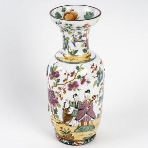 Bayeux: Large Porcelain Vase With Chinese Motifs, 19th Century