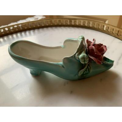 Earthenware De Longchamp, Barbotine Shoe