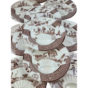 Set Of 10 Earthenware Asparagus Plates, Jules Vieillard, Bordeaux.