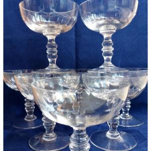 8 Coupes à Champagne  Verre taillé