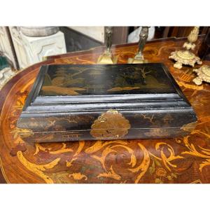 Chinese Lacquer Wig Box, 18th Century