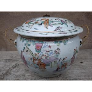 Large Covered Famille Rose Pot, Signed, China, 19th Century