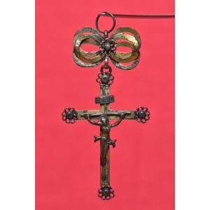 Bronze Crucifix Pendant - 16th Century - Renaissance Haute Epoque Christ Cross