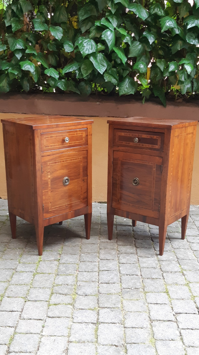 Coppia comodini antichi emiliani del '700 Luigi XVI filettati