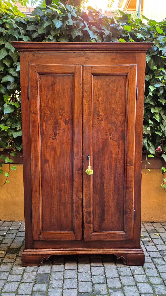 Armadio dispensa antico emiliano