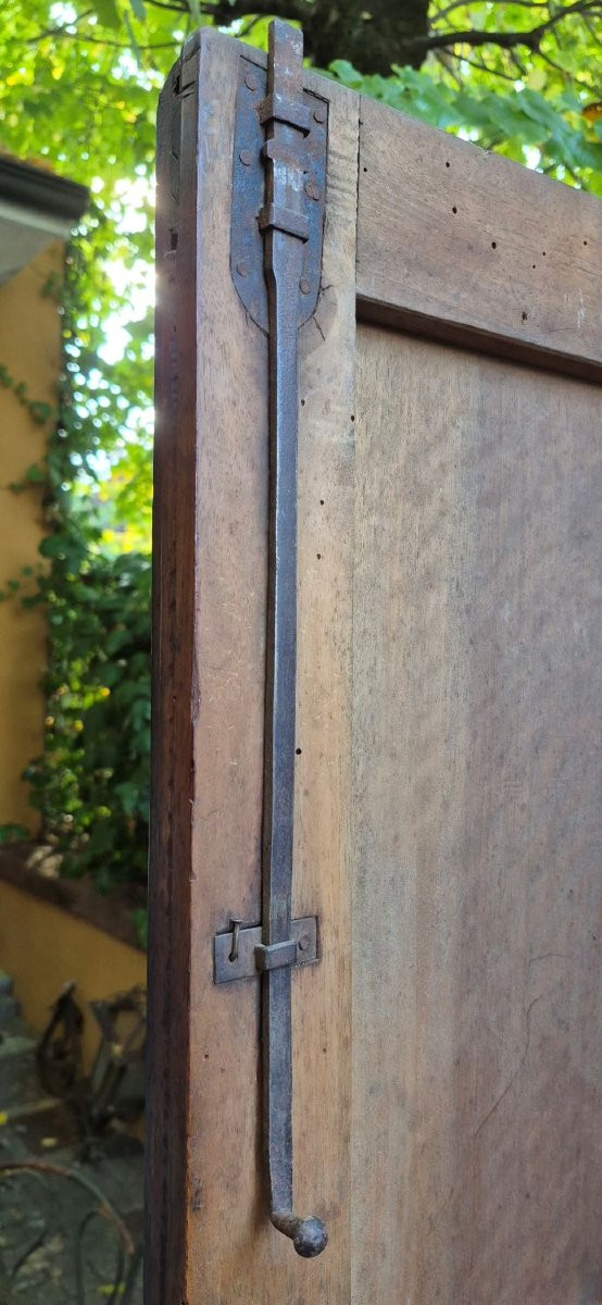 Armadio credenza antico pannellato emiliano in noce-photo-3