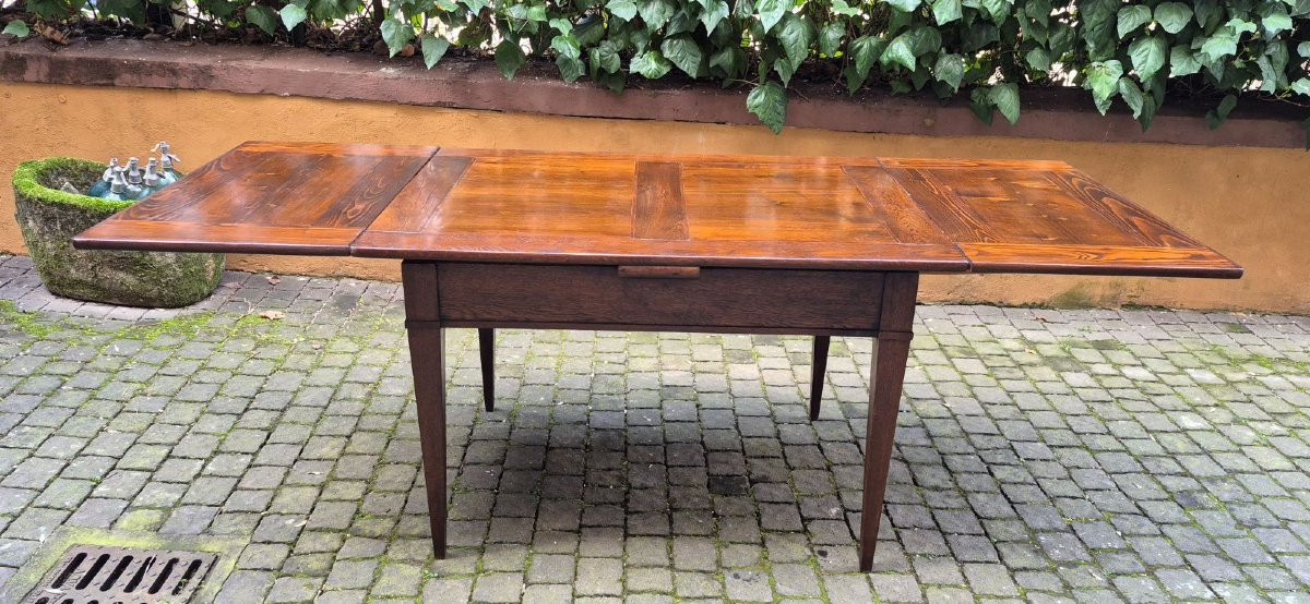 Tavolo antico allungabile a tiro dell'800 con gambe a spillo-photo-2