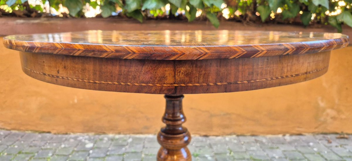 Tavolino tondo antico di Rolo intarsiato-photo-2