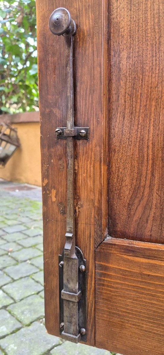 Armadio antico emiliano in noce con ghirlande intagliate-photo-8