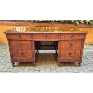 Scrivania antica Luigi Filippo lastronata in noce e radica con gola