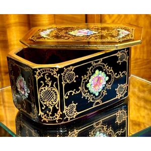 Purple Glass Jewelry Box