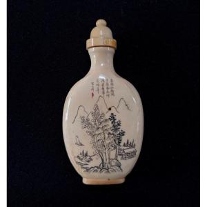 Ivory Tobacco Bottle, Circa 1900, Asian