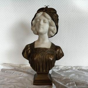Female Bust In Bronze And Marble By Raphael Febrari - Classic Vintage Sculpture
