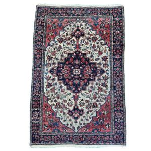 Antique Persian Sarouk Rug | Floral Medallion | 90 Years | Wool | 147 X 98 Cm