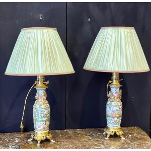 Paire De Lampes En Porcelaine De Canton 