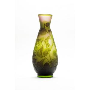 Vaso Gallé in vetro cameo francese con fiori e foglie