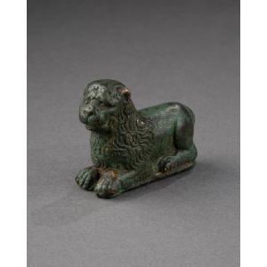 Small Reclining Lion - Italy, 15th Century