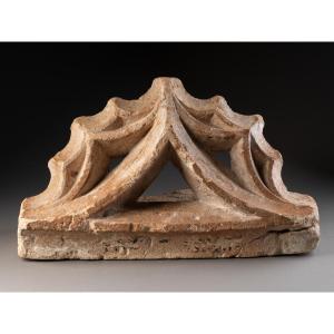 Trilobed Gable With Plain Copings -
france, 14th