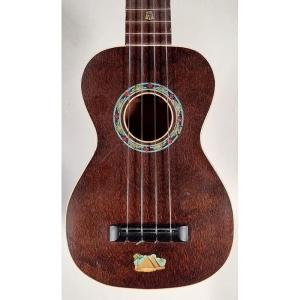 Regal Soprano Ukulele 