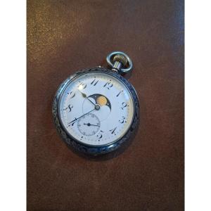 Double-faced Moon Phase And Quantum Watch