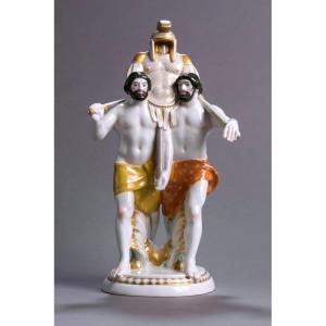 Kpm Berlin 1911 – Double Figure “two Etruscans Wearing Armor” From The Wedding Procession