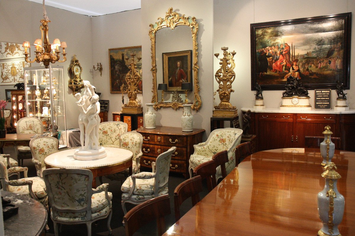 Antiques Trade Gallery