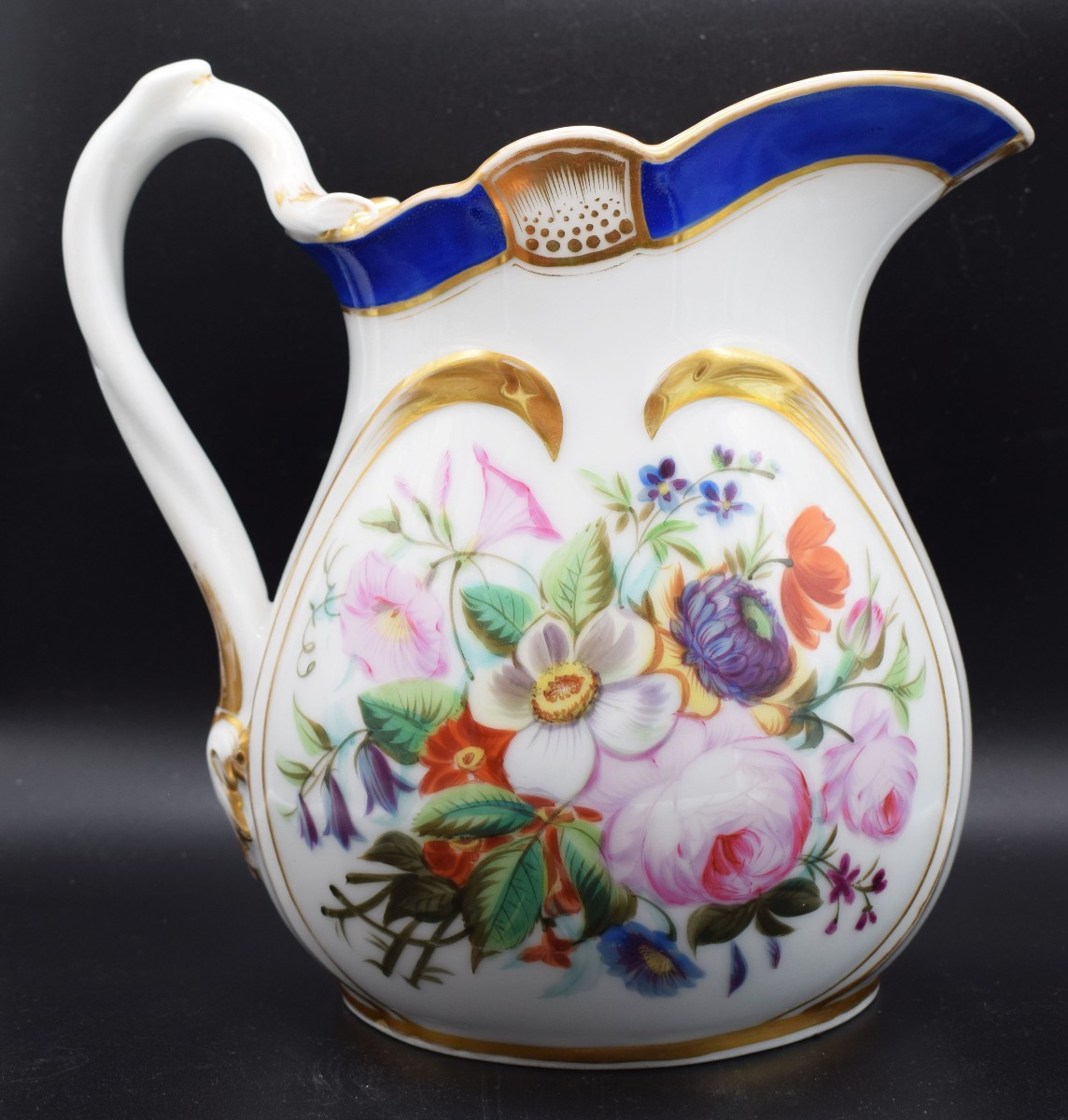 Brocca in Porcellana di Parigi, Epoca Luigi Filippo, 1850–1860 Decoro a “fleur peinte”