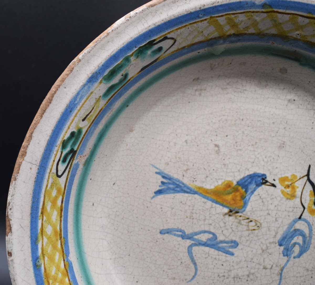Piatto "bacile" in maiolica - Cerreto Sannita (attrib.), XVIII secolo-photo-4